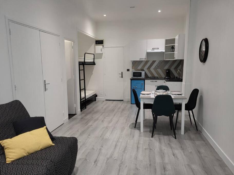 Grand Studio Refait A Neuf Centre-Ville La Bourboule Buitenkant foto